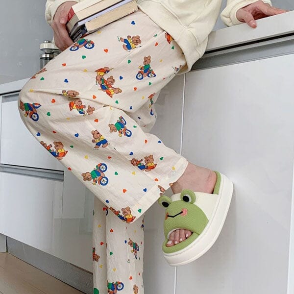 Frog Shhhandals Slippers | Unisex Linen Waffle Knit Plush Animal Slides | Multiple Sizes - Image 3