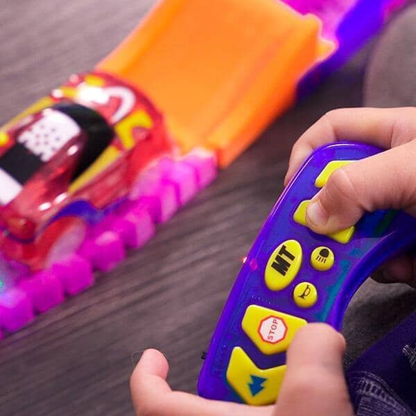 Glow Trax SuperCharged Mega Set | 326 pieces - Image 4